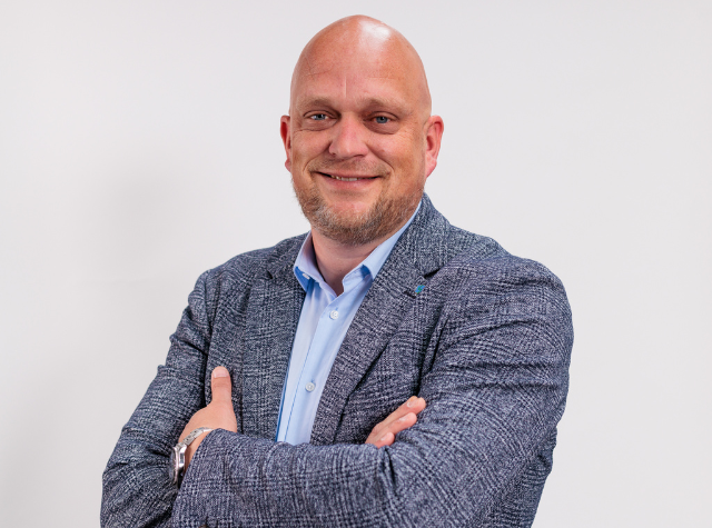 Rene Kleine Rene Kleine - Sales Manager Noord